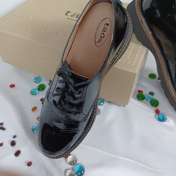 Taos womens sz 9 black patent leather Work it Oxford ♥️ - Picture 10 of 10